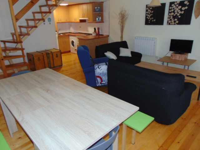 Duplex Quinones Leilighet El Pueyo de Jaca Eksteriør bilde